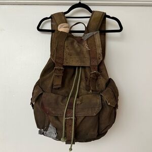 Custom Joel Miller Backpack – The Last of Us Inspired Cosplay Bag